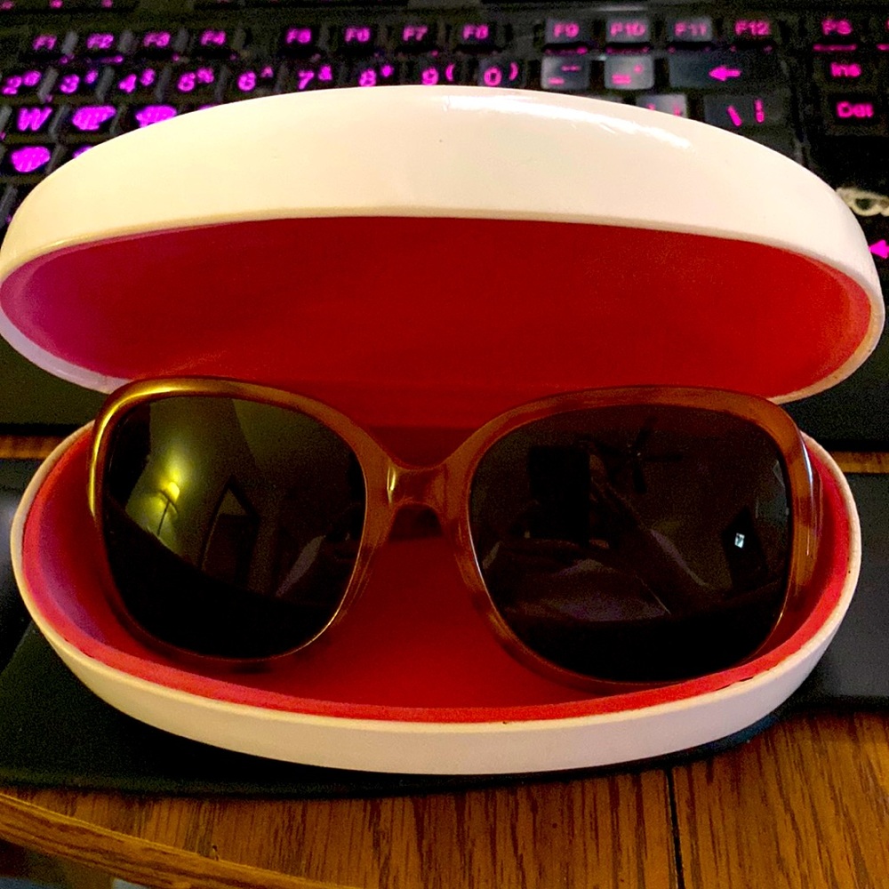 Isaac Mizrahi Sunglasses with case.